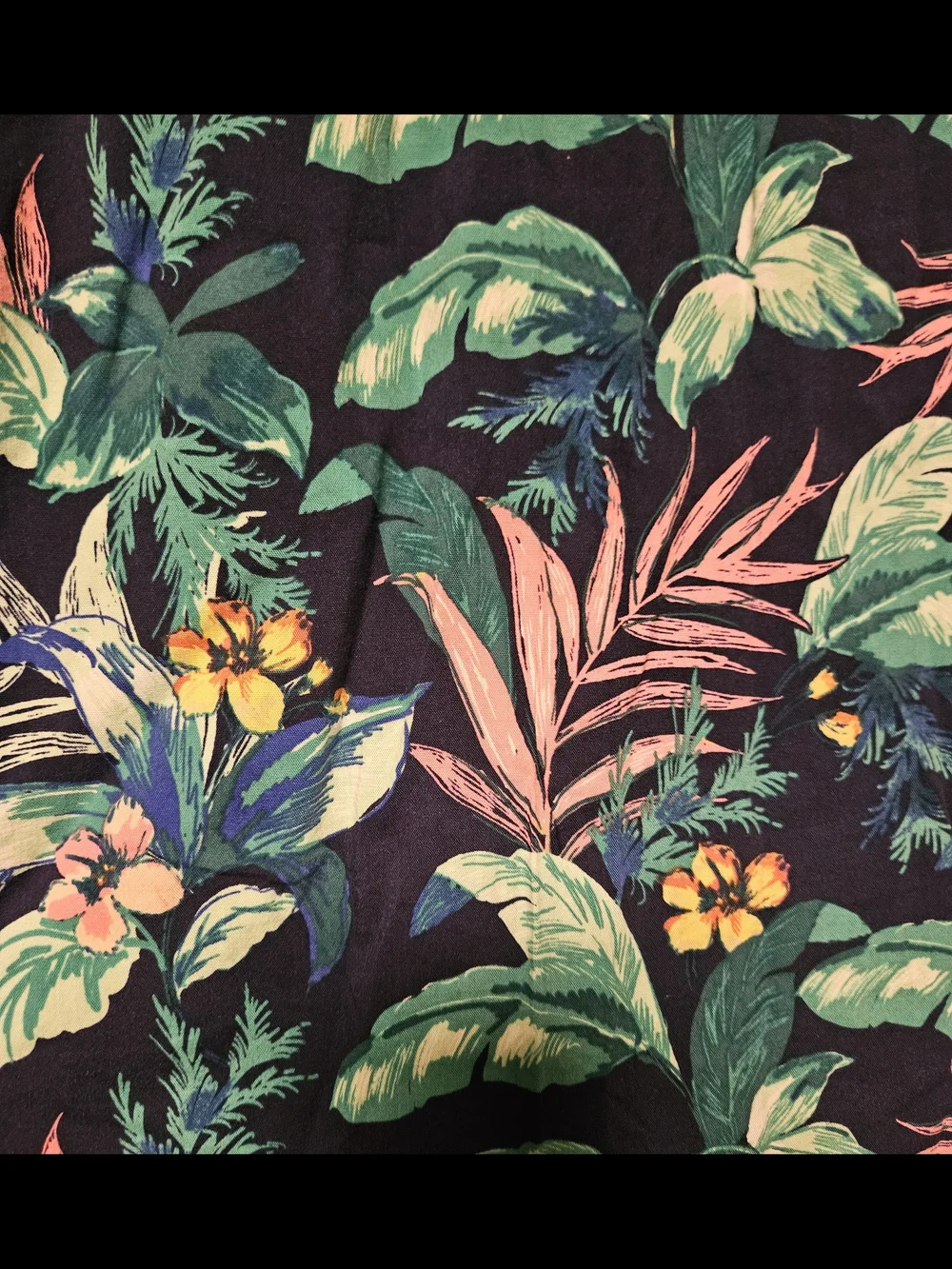 🤑LOFT Navy Tropical V-Neck Top with Green & Coral Leaf Print